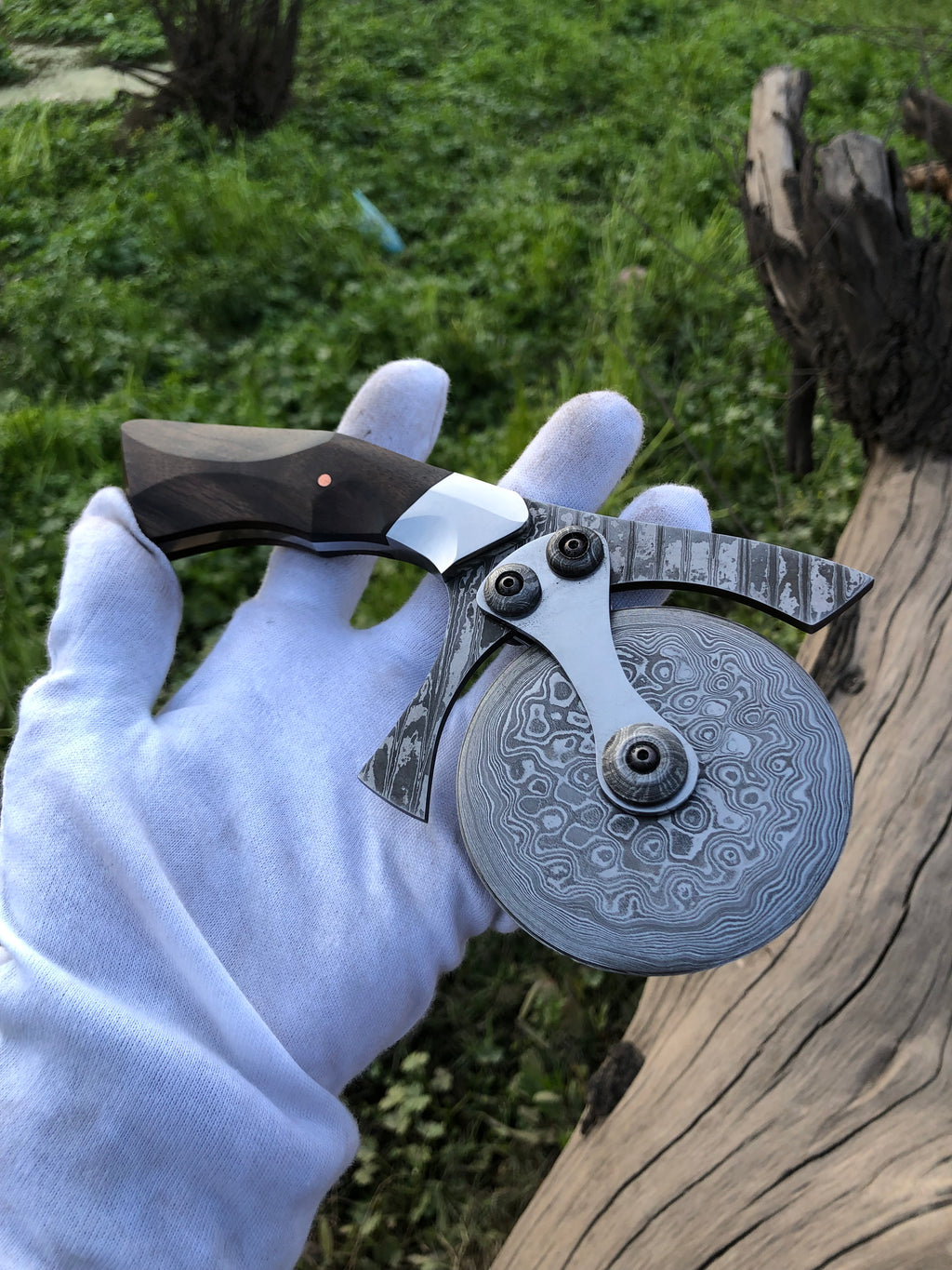 Pizza Enemy - Handmade Damascus Pizza Cutter