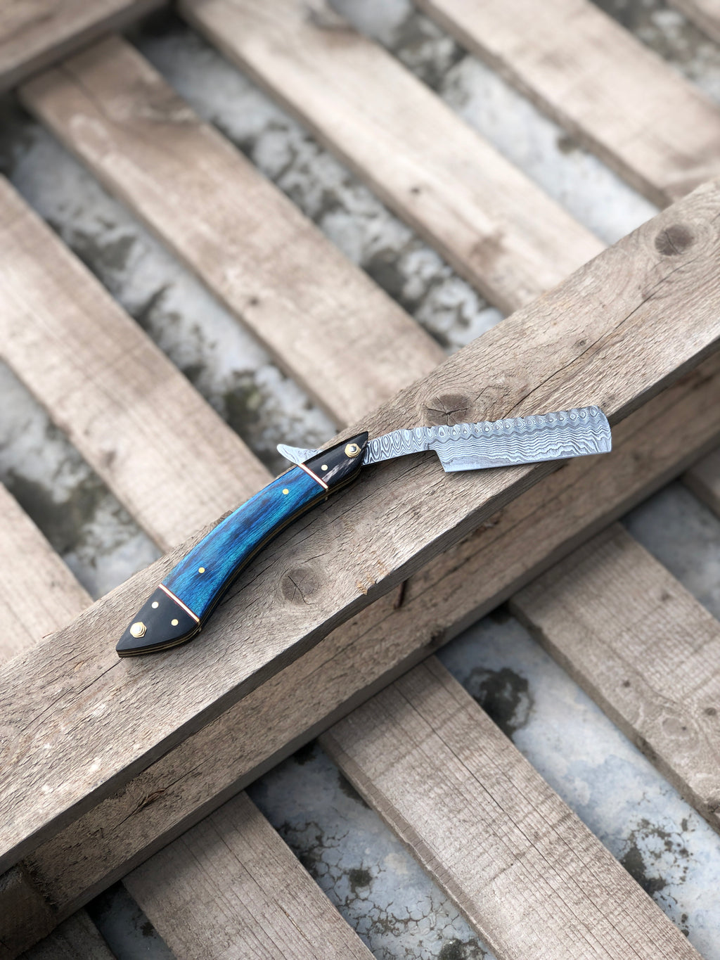 Handmade Damascus Straight Razor