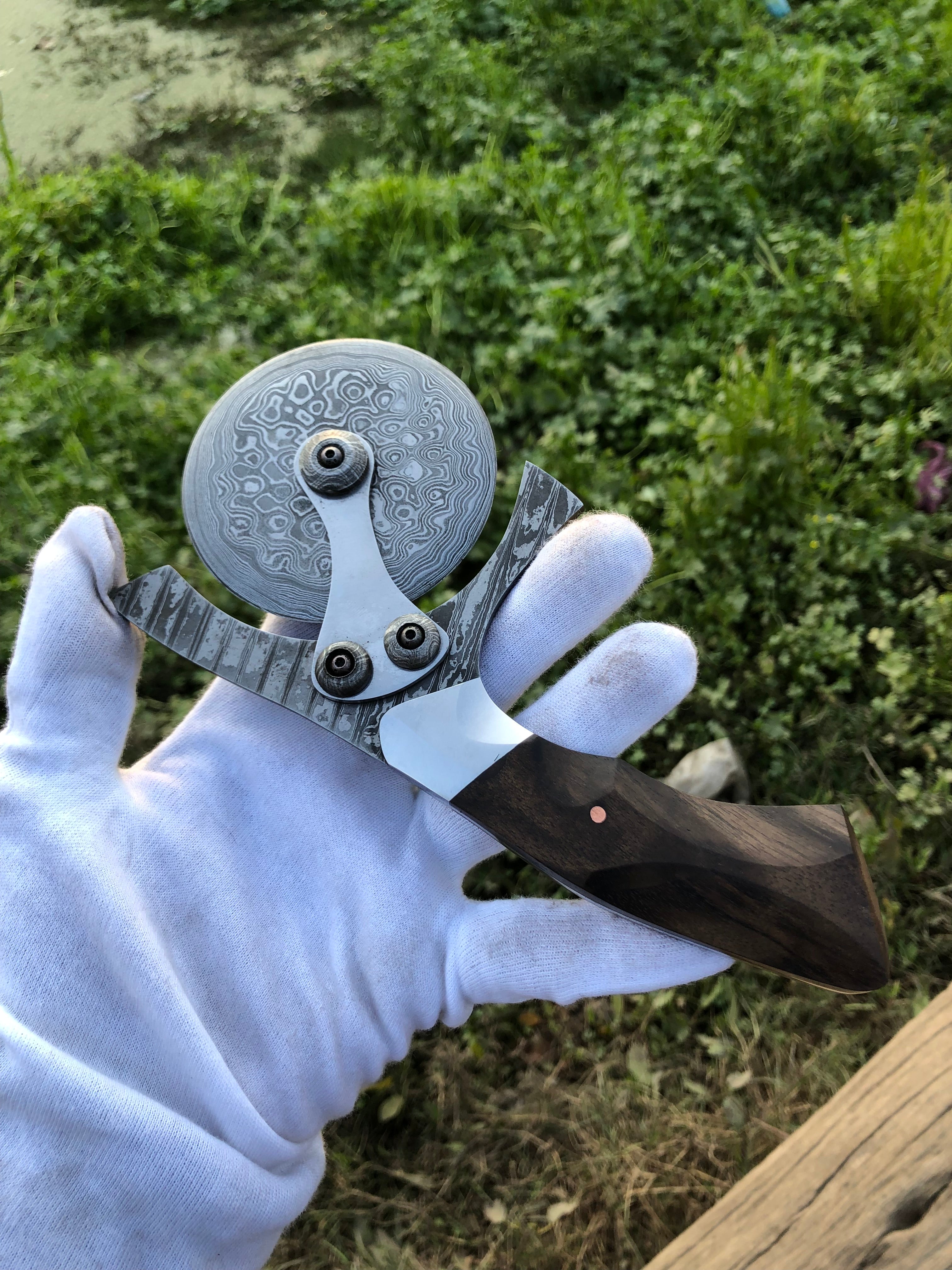 Pizza Enemy - Handmade Damascus Pizza Cutter