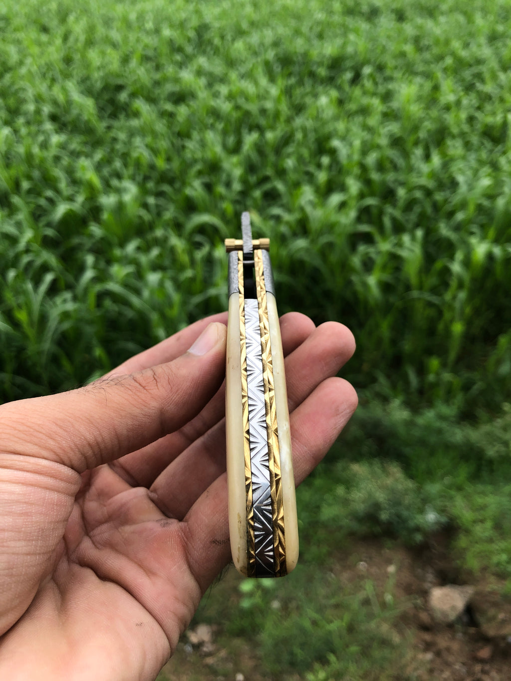 Camel Bone Special - Handmade Damascus Knife with Leather Sheath