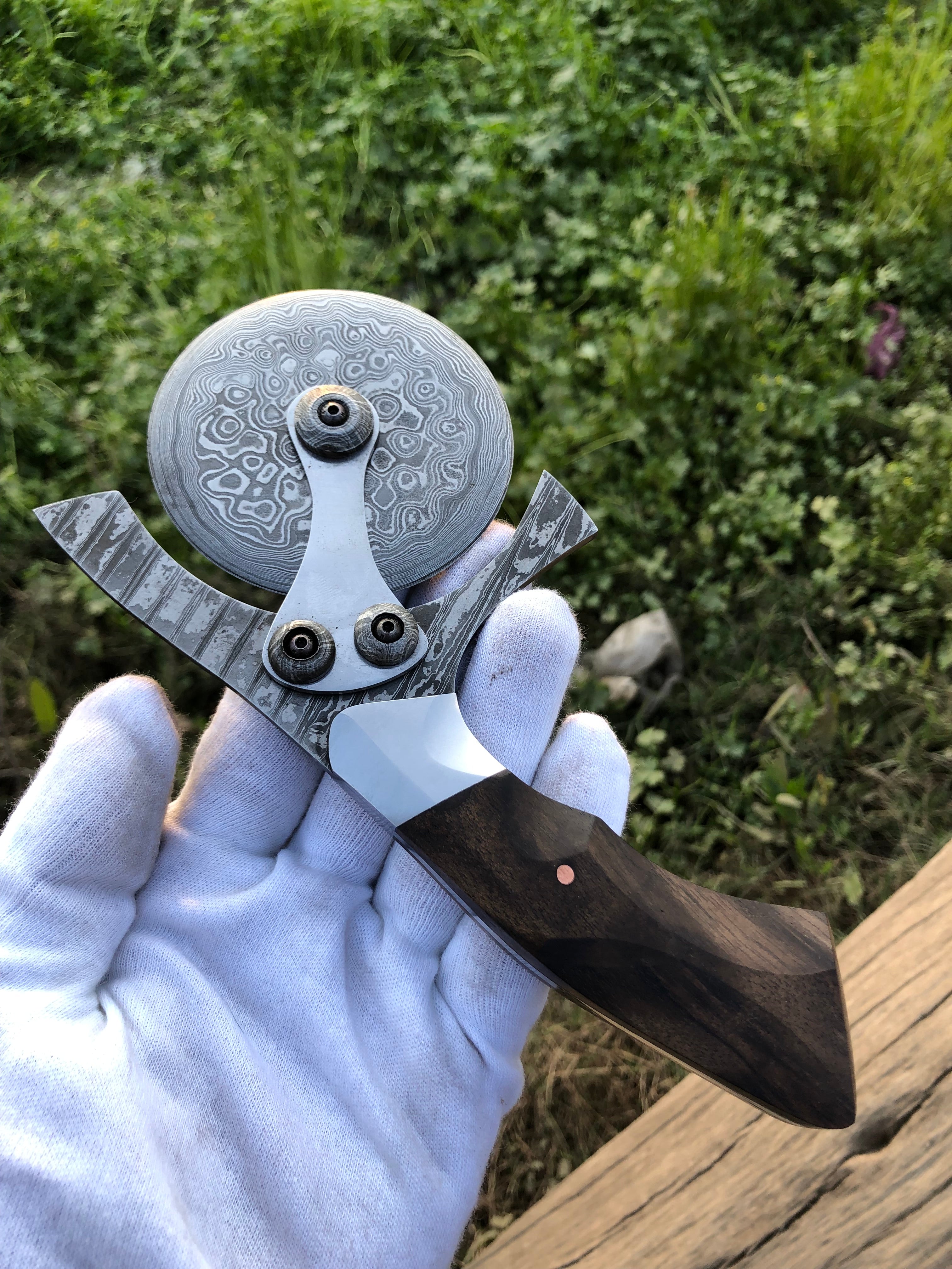 Pizza Enemy - Handmade Damascus Pizza Cutter