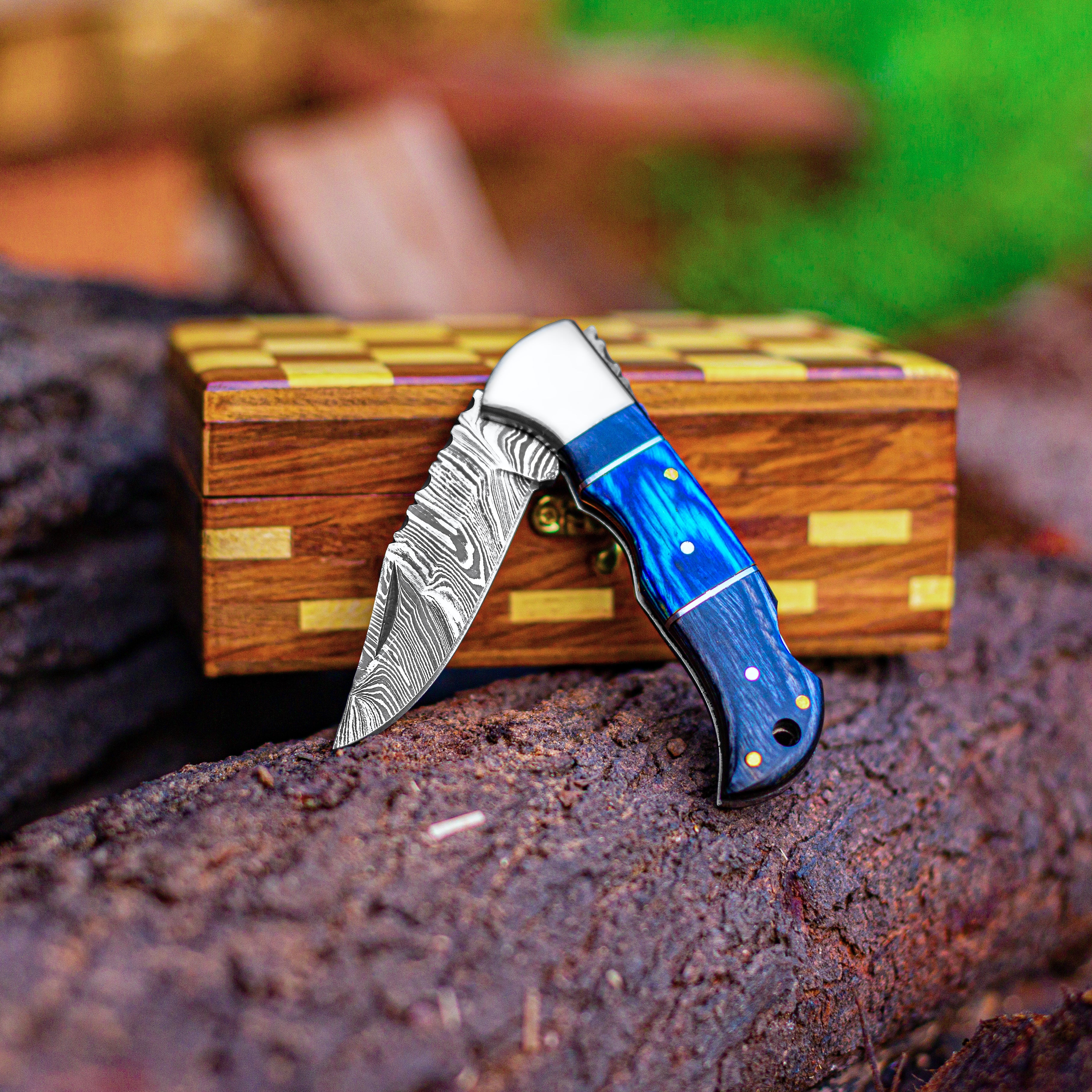 EDC Special - Handmade Damascus Pocket Knife