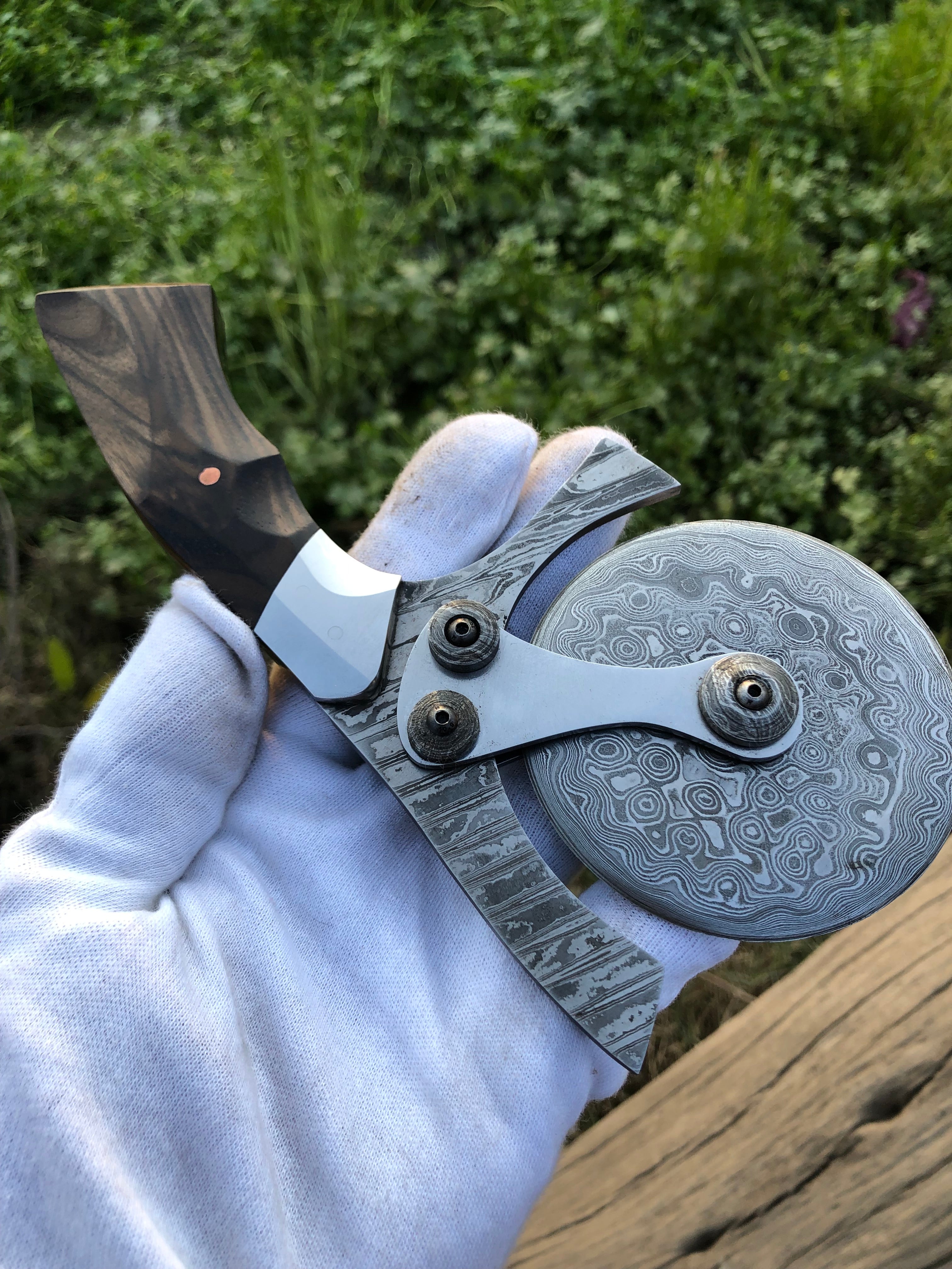 Pizza Enemy - Handmade Damascus Pizza Cutter