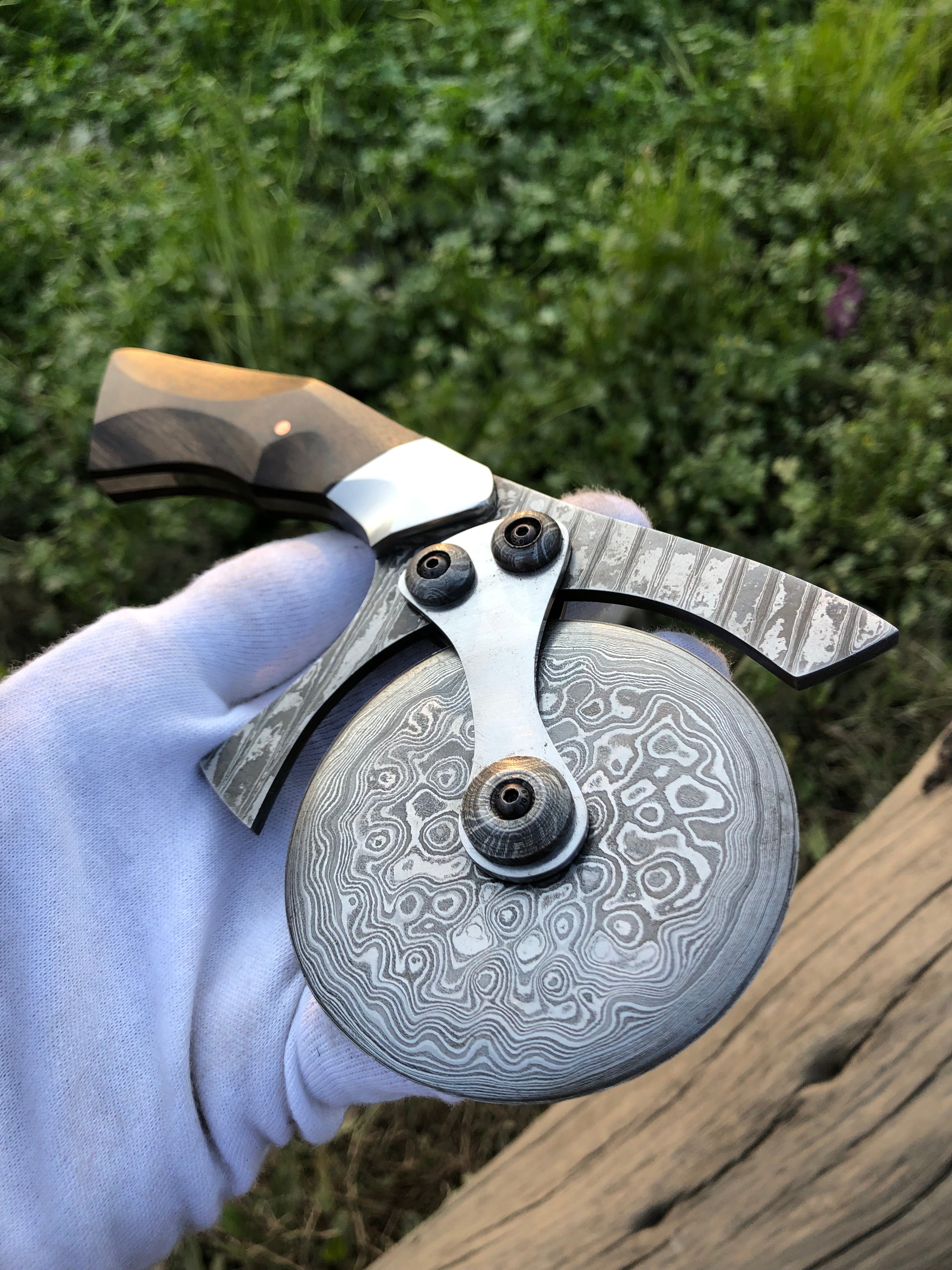 Pizza Enemy - Handmade Damascus Pizza Cutter