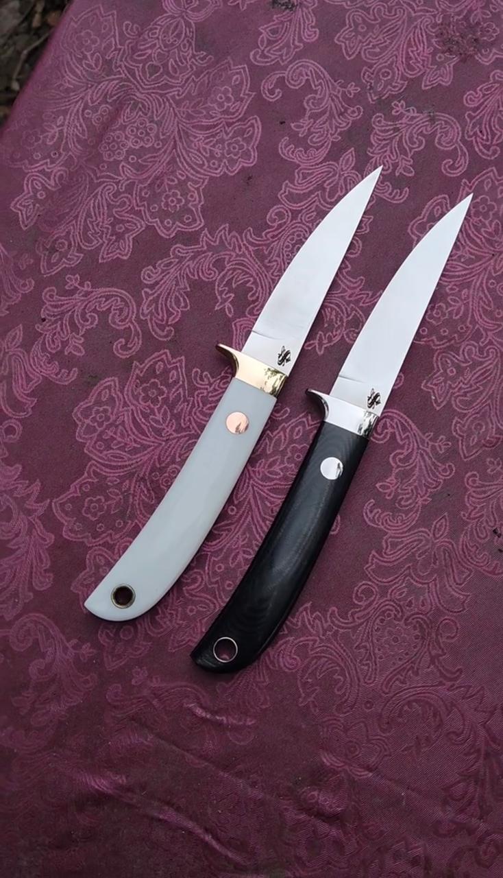 Black n White DUO – Handmade D2 Steel Skinning Knife Set with Sheaths