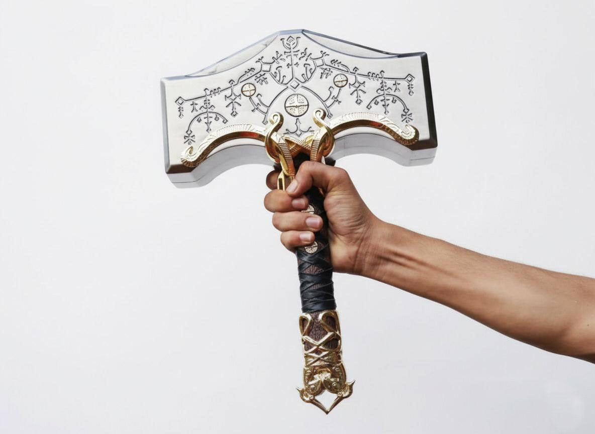 ⚡ ThunderRelic – Handmade Norse Hammer Axe with Wooden Display Box