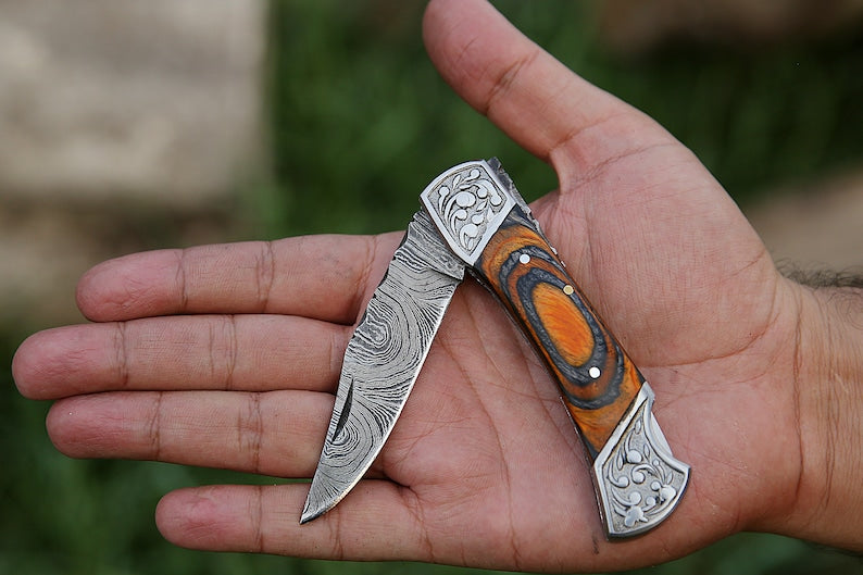 TimberFang – Handmade Damascus Pocket Knife with Multicolor Wood