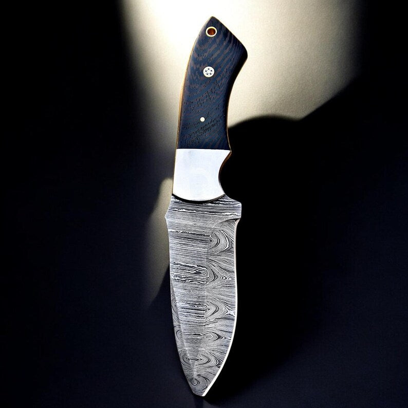 WildWenge – Handmade Damascus Bushcraft & Hunting Knife with Leather Sheath