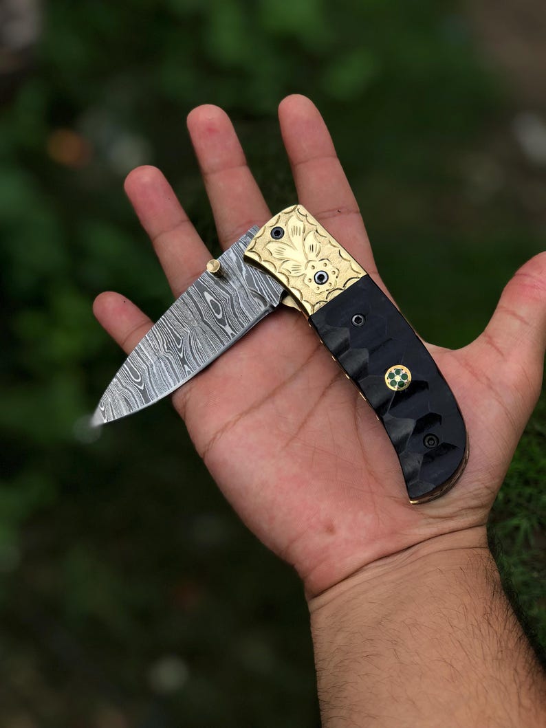 The IronWhisper – Custom Damascus Steel Pocket Folding Knife