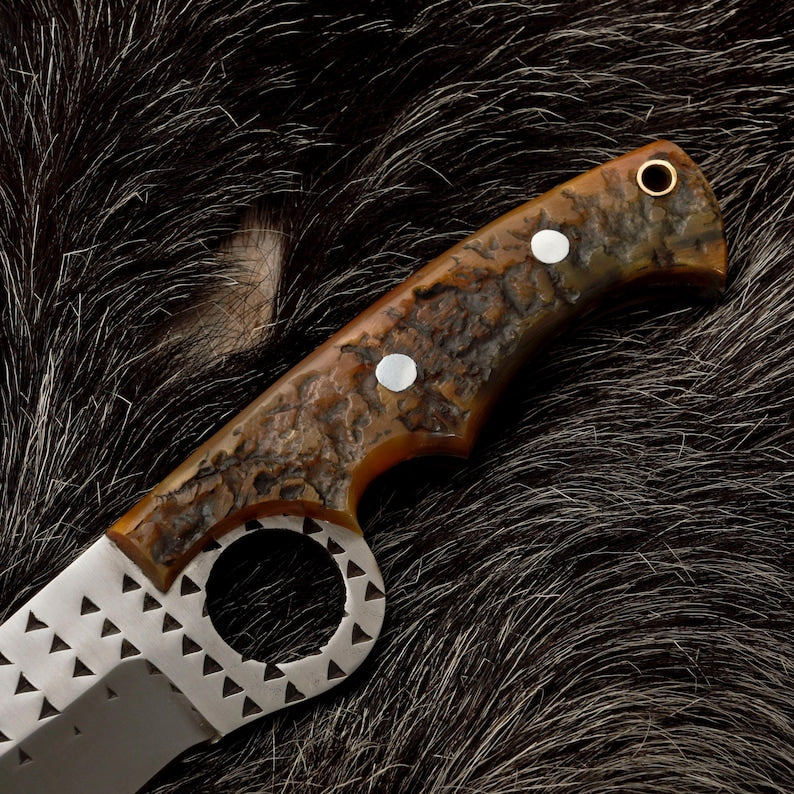 Crimson Edge – Handmade D2 Steel Skinning Knife with Leather Sheath