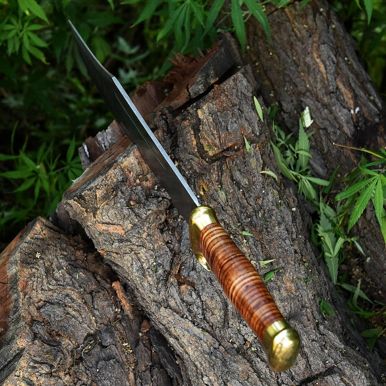 ProAction Damascus Hunter – Handmade Gurkha Kukri Bowie Knife
