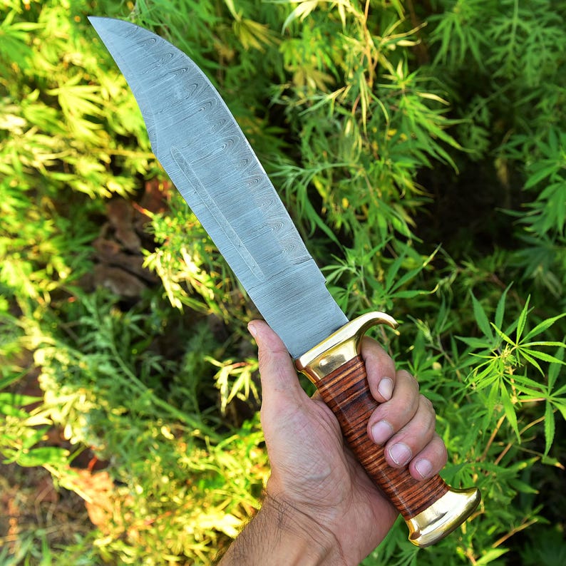 ProAction Damascus Hunter – Handmade Gurkha Kukri Bowie Knife
