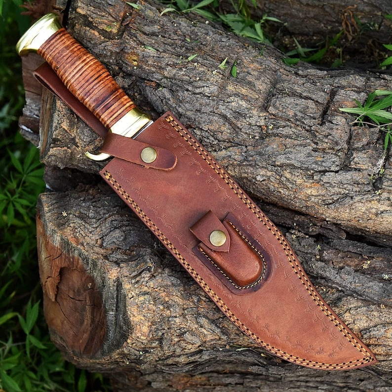 ProAction Damascus Hunter – Handmade Gurkha Kukri Bowie Knife