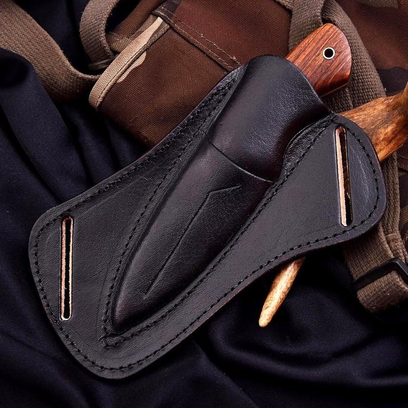 BushCrafter Edge – Handmade 1075 High-Carbon Hunting Knife with Leather Sheath