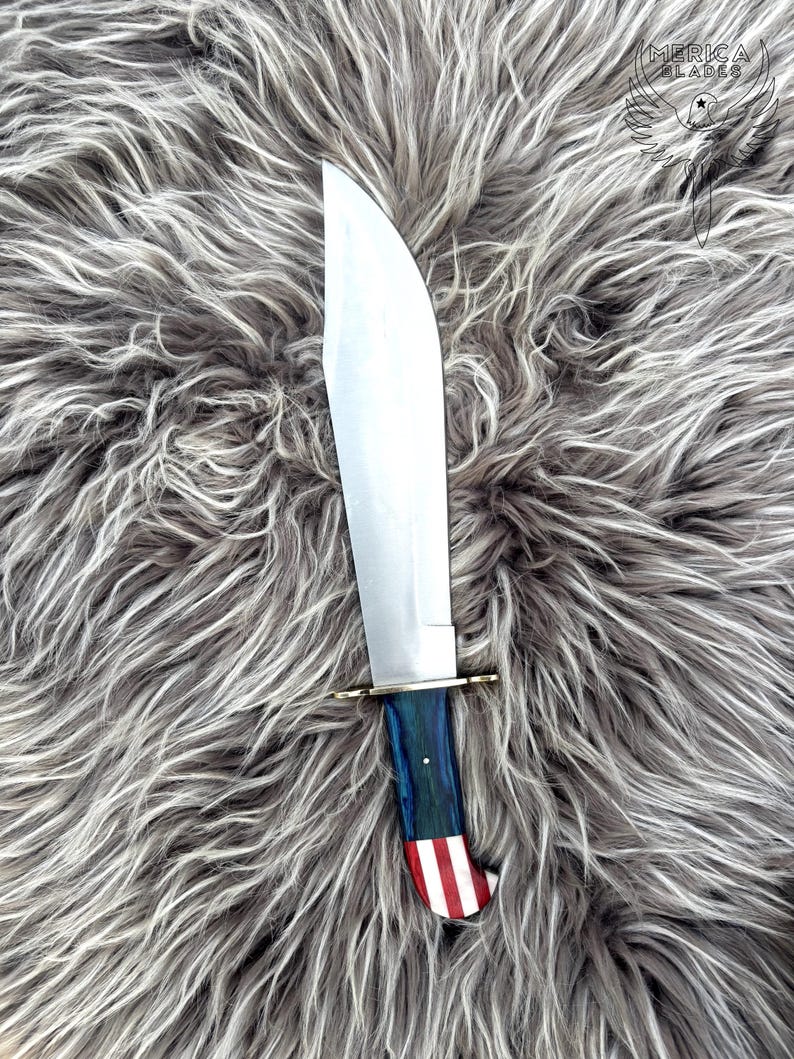 The Patriot Edge – Donald Trump Collector Bowie Knife