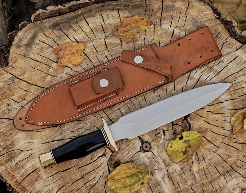 The TrailMaster Duo – Pack of 2 Handmade D2 Steel Hunting & Survival Bowie Knives